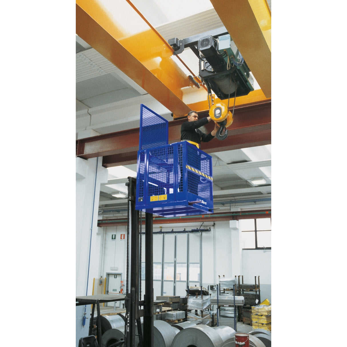 Navete pentru intretinerea aeriene - sefira.ro