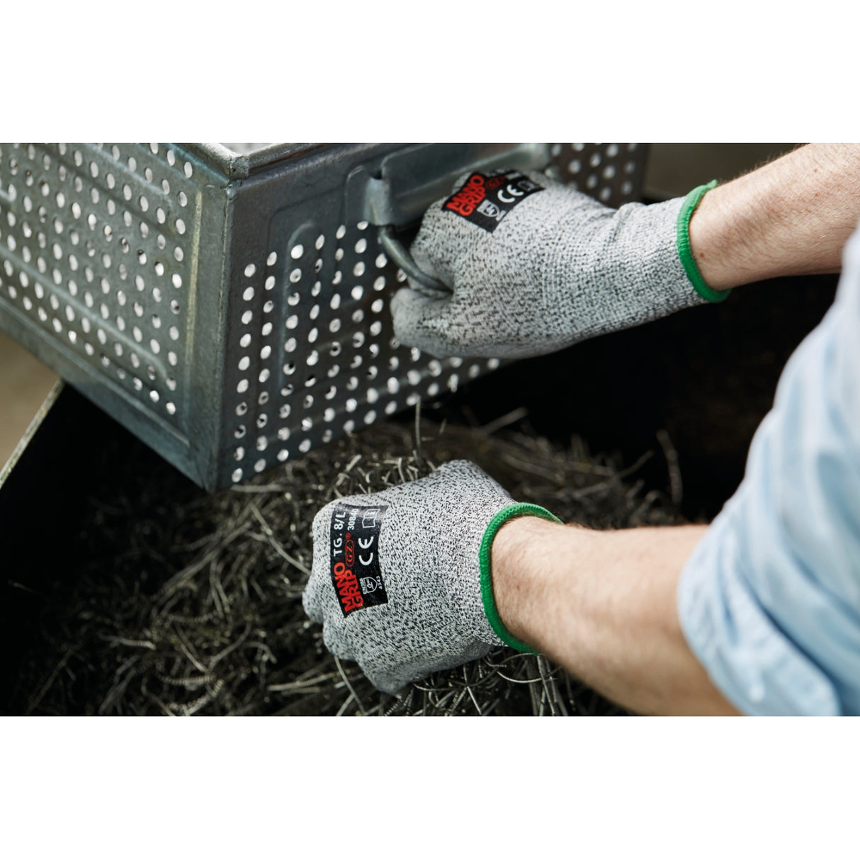 Manusi de lucru cu rezistenta la taiere acoperite cu poliuretan - sefira.ro