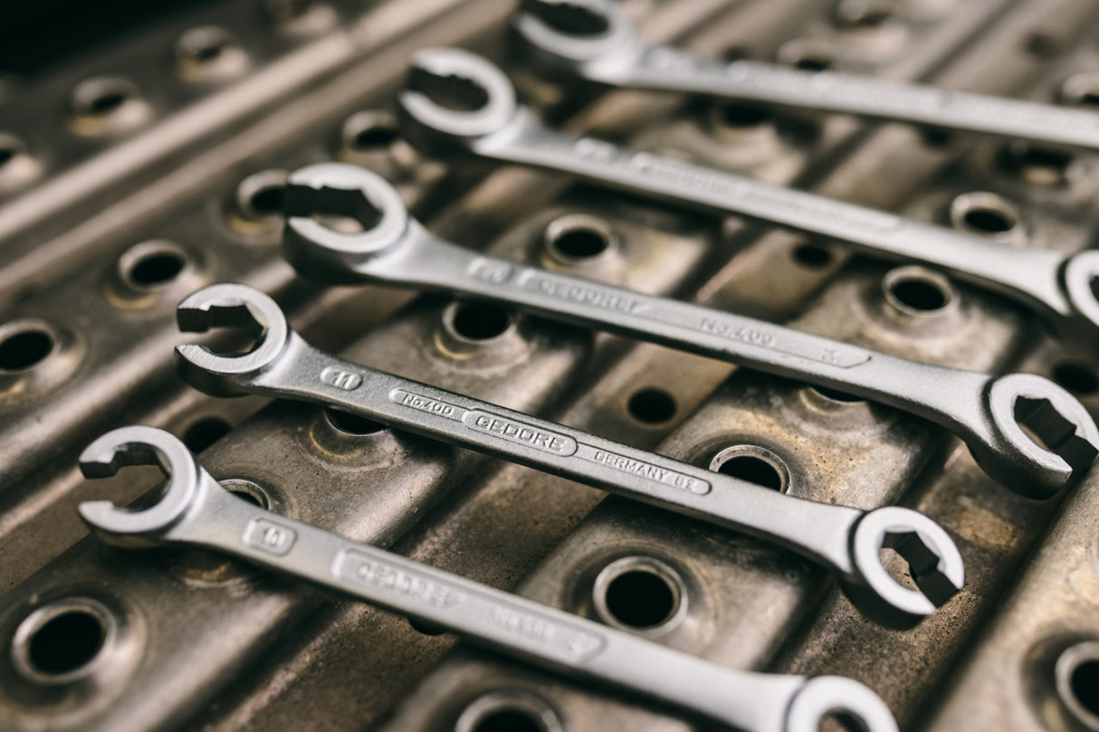 Cheie inelara deschisa, 36 x 41 mm, lungime 351 mm, DIN 3118, Nr. 400 36X41, GEDORE - sefira.ro