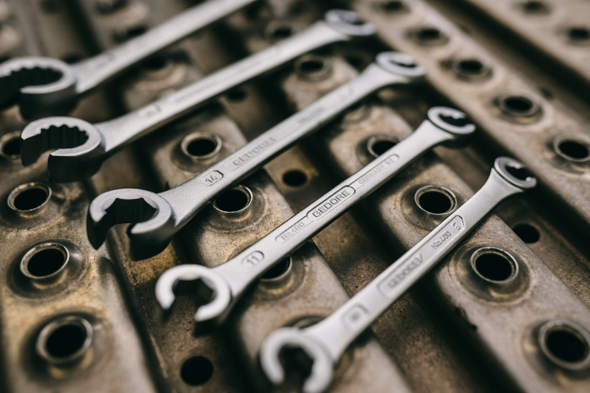 Cheie inelara deschisa, 36 x 41 mm, lungime 351 mm, DIN 3118, Nr. 400 36X41, GEDORE - sefira.ro