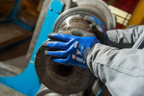 Manusi de protectie EUROCUT, marimea 7, rezistenta la ulei, la taiere nivel maxim 5, EUROTEHNIQUE - sefira.ro