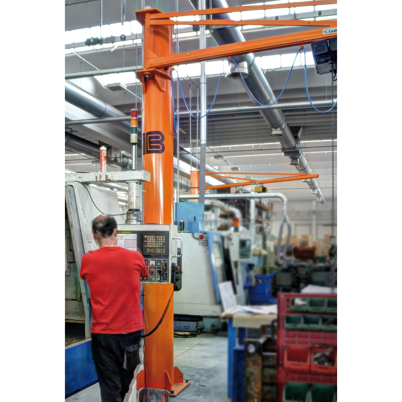 Slewing cranes mounted on round columns with GIS system KB profile arm B-HANDLING