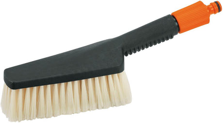 Perie de spalat 987-20, mica, peri de plastic, cu racord la furtun de apa, GARDENA - sefira.ro