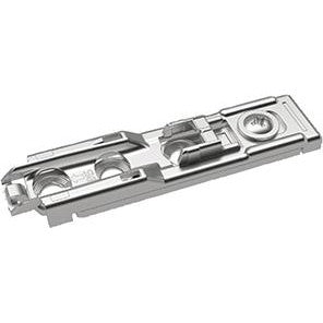 Placuta de montaj liniar cu reglaj direct pe inaltime, nichelat, linia de gaurire 20 x 32 mm, montare prin insurubare, distanta 1.5 mm, HETTICH - sefira.ro