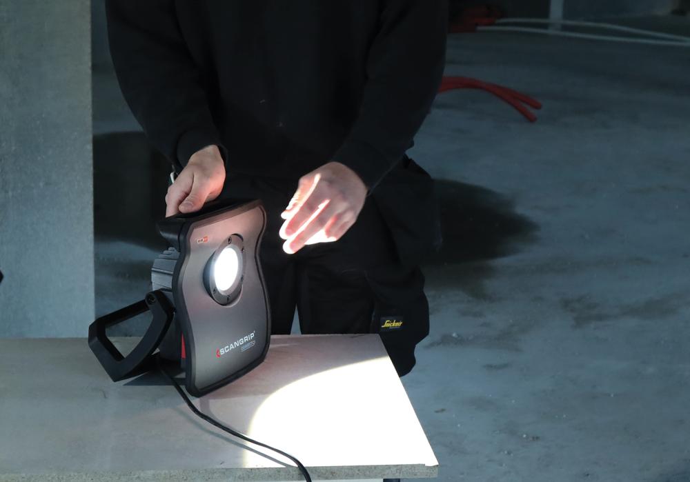 Akku-Arbeitsleuchte NOVA 10 CONNECT 1000-10000Lumen ohne AkkuSCANGRIP - sefira.ro