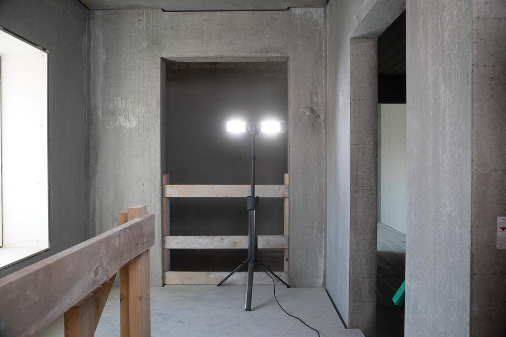 Akku-Baustrahler TOWER 5 CONNECT 2500/5000Lumen ohne Akku SCANGRIP - sefira.ro